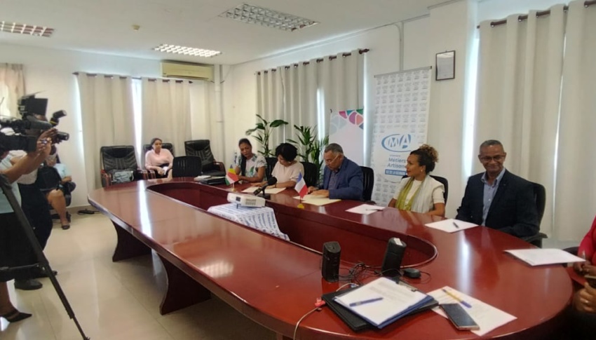 ESA and CMAR renews partnership agreement to boost economic development in the artisanal sector